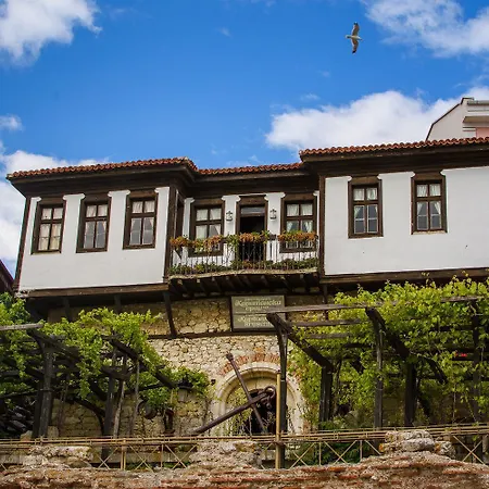 Desi House 301 Cozy Studio Apartment Nesebar
