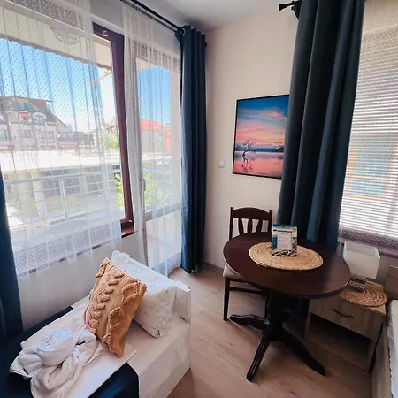Desi House 301 Cozy نيسيبار